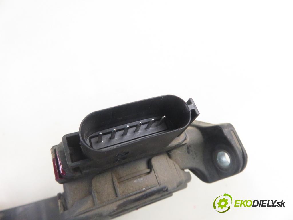 FORD MONDEO IV sedan (BA7) SEDAN 2008 92,00 1.8 TDCi - KHBA 1753,00 Potenciometer plynu 6G929F836RC ; 6PV00922014 (Potenciometer plynového pedálu)