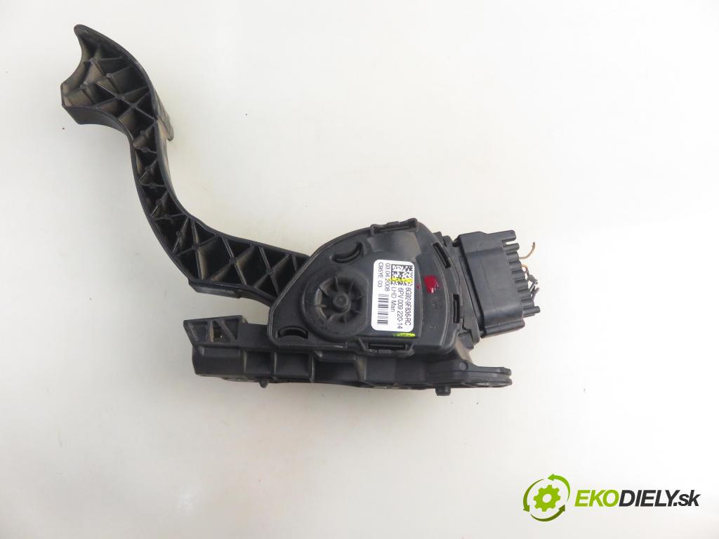 FORD MONDEO IV sedan (BA7) SEDAN 2008 92,00 1.8 TDCi - KHBA 1753,00 Potenciometer plynu 6G929F836RC ; 6PV00922014 (Potenciometer plynového pedálu)