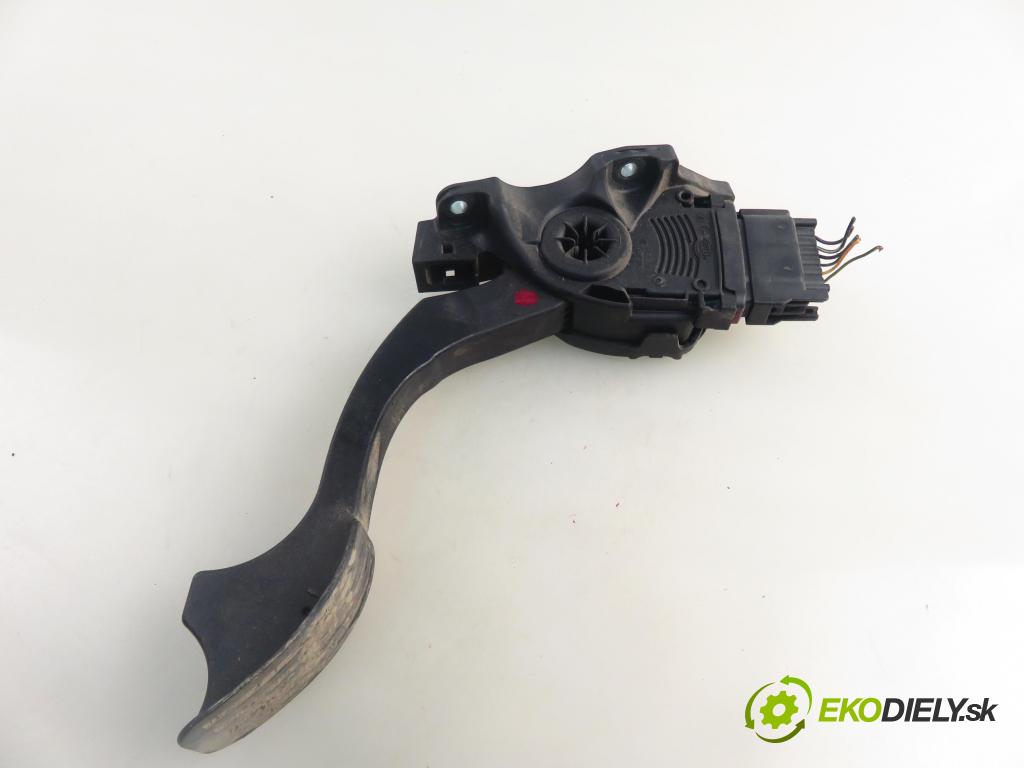 FORD MONDEO IV sedan (BA7) SEDAN 2008 92,00 1.8 TDCi - KHBA 1753,00 Potenciometer plynu 6G929F836RC ; 6PV00922014 (Potenciometer plynového pedálu)