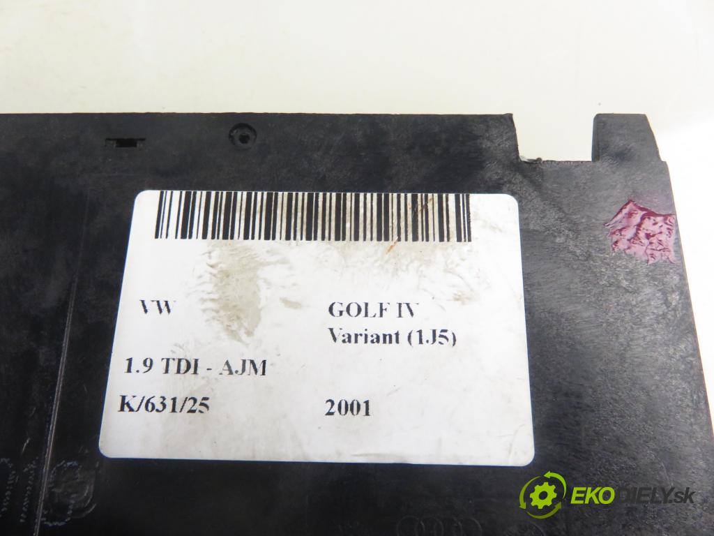VW GOLF IV Variant (1J5) KOMBI 2001 85,00 1.9 TDI PD 115 - AJM 1896,00 Držiak na nápoje 8P0885995B (Držiak (úchyt) na nápoje)