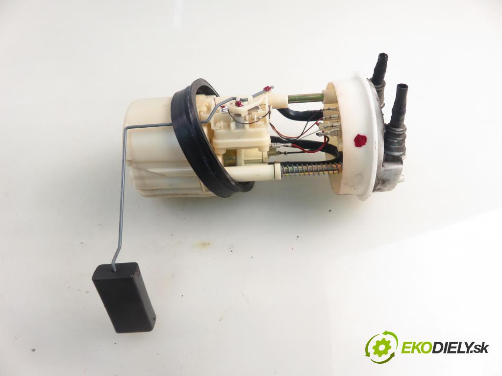 FIAT PUNTO (176_) HB 1999 40,00 1.1 55 - 176 B2.000 1108,00 Pumpa paliva 46473394 ; 09751769913