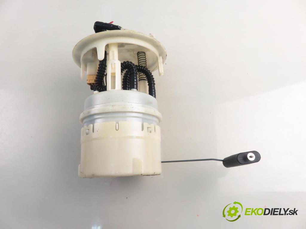 PEUGEOT 206 liftback (2A/C) HB 2002 55,00 1.4 75 - KFW 1360,00 Pumpa paliva 9642124080 ; 09732009903