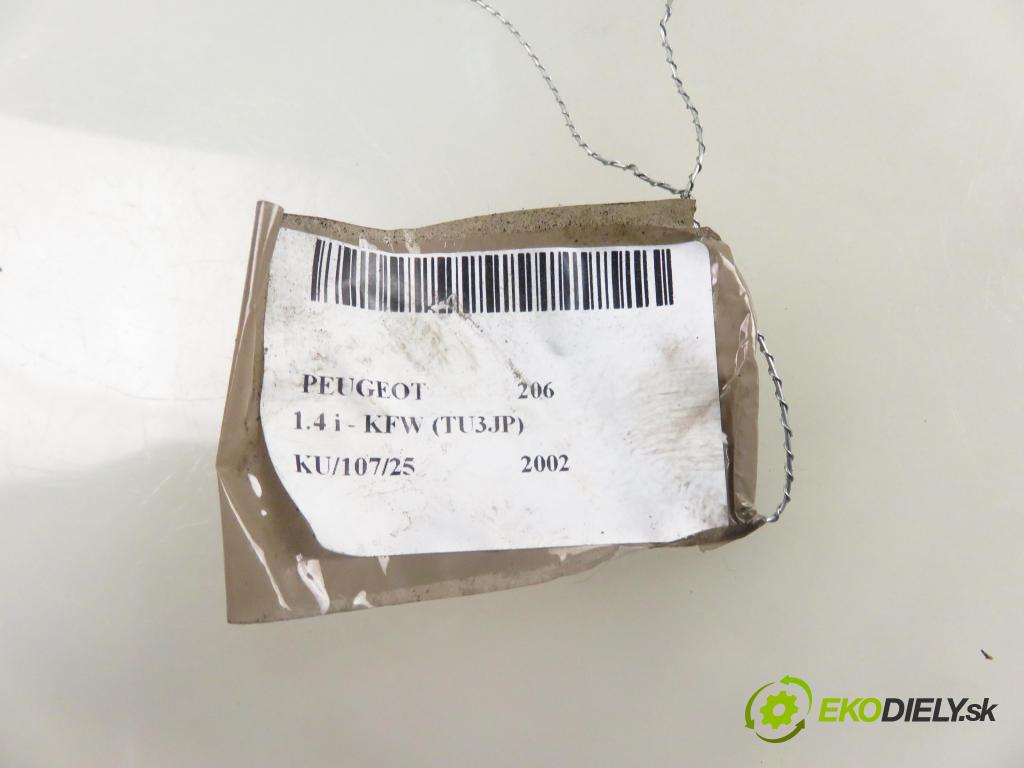 PEUGEOT 206 liftback (2A/C) HB 2002 55,00 1.4 75 - KFW 1360,00 Pumpa paliva 9642124080 ; 09732009903
