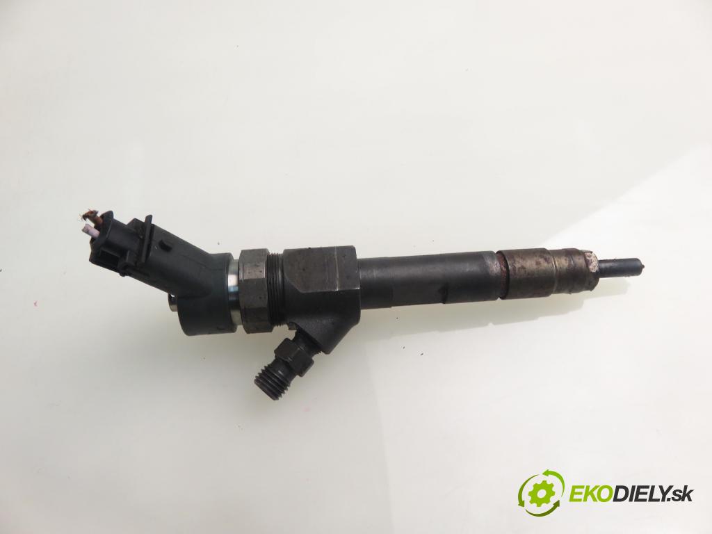 RENAULT LAGUNA II Grandtour (KG0/1_) KOMBI 2007 88,00 1.9 dCi 120 - F9Q 750 1870,00 vstrekovač 8200389369 ; 0445110230 (Vstrekovač paliva)