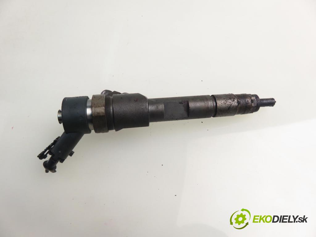 RENAULT LAGUNA II Grandtour (KG0/1_) KOMBI 2007 88,00 1.9 dCi 120 - F9Q 750 1870,00 vstrekovač 8200389369 ; 0445110230 (Vstrekovač paliva)