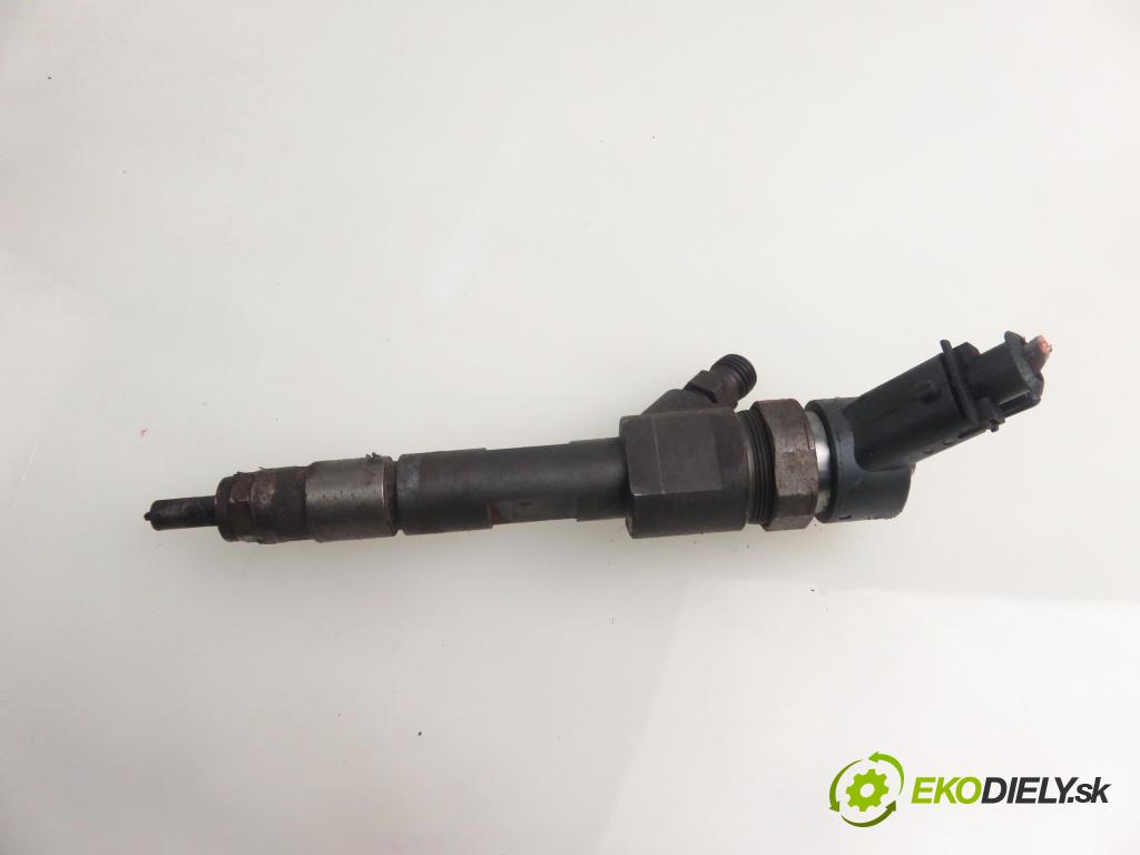 RENAULT LAGUNA II Grandtour (KG0/1_) KOMBI 2007 88,00 1.9 dCi 120 - F9Q 750 1870,00 vstrekovač 8200389369 ; 0445110230 (Vstrekovač paliva)