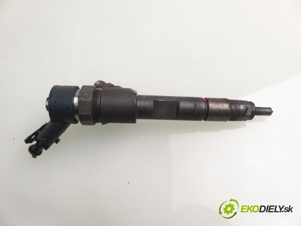 RENAULT LAGUNA II Grandtour (KG0/1_) KOMBI 2007 88,00 1.9 dCi 120 - F9Q 750 1870,00 vstrekovač 8200389369 ; 0445110230 (Vstrekovač paliva)