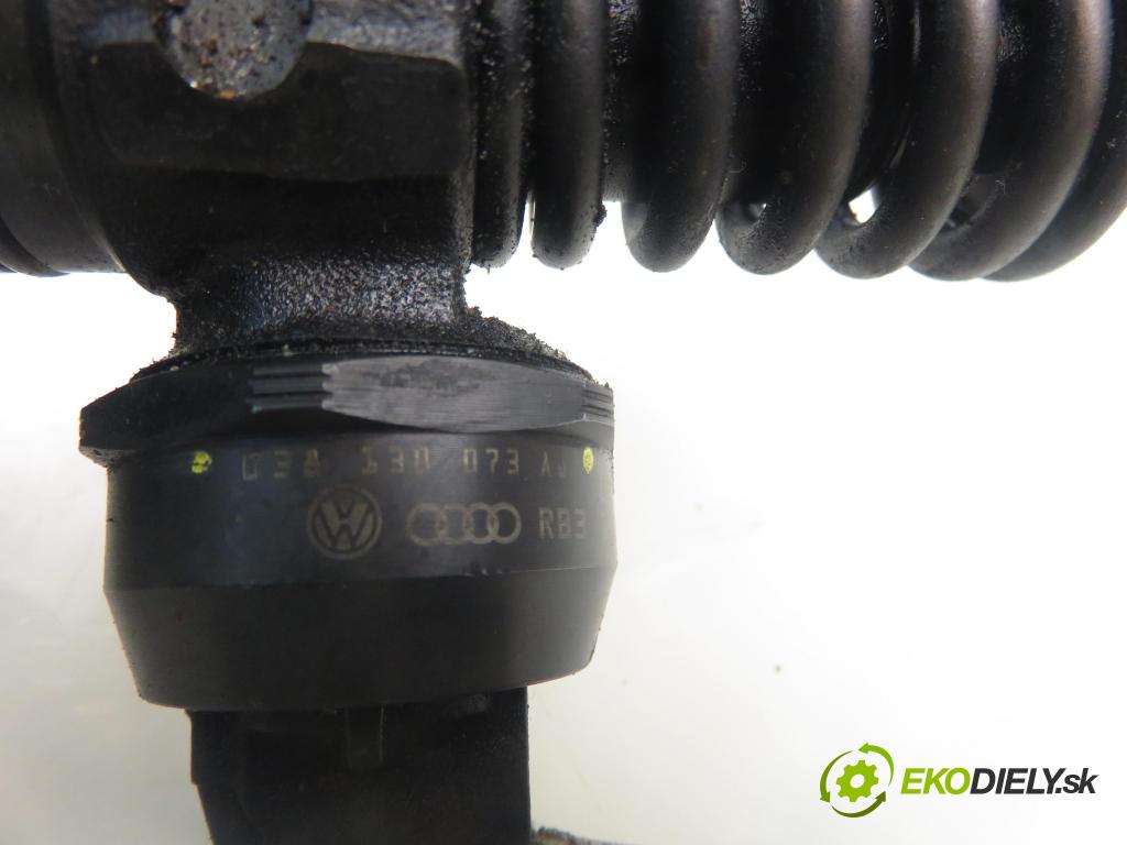 AUDI A4 (8E2, B6) SEDAN 2003 74,00 1.9 TDI PD 101 - AVB 1896,00 Vstrekovač 038130073AJ ; 0414720037 (Vstrekovač paliva)