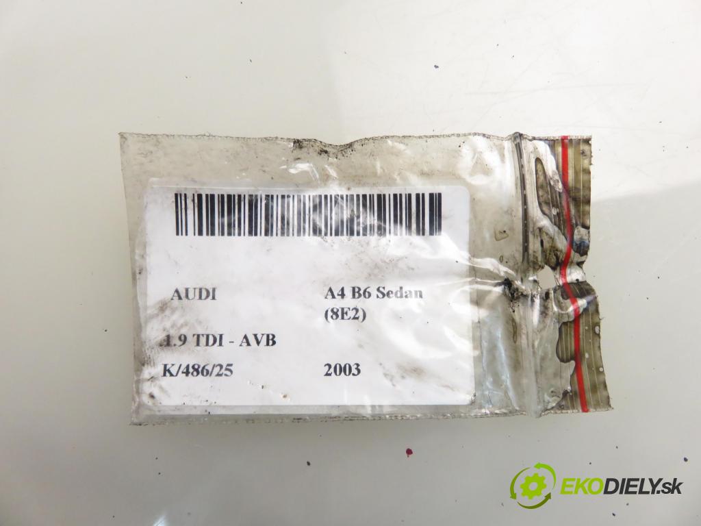 AUDI A4 (8E2, B6) SEDAN 2003 74,00 1.9 TDI PD 101 - AVB 1896,00 Vstrekovač 038130073AJ ; 0414720037 (Vstrekovač paliva)