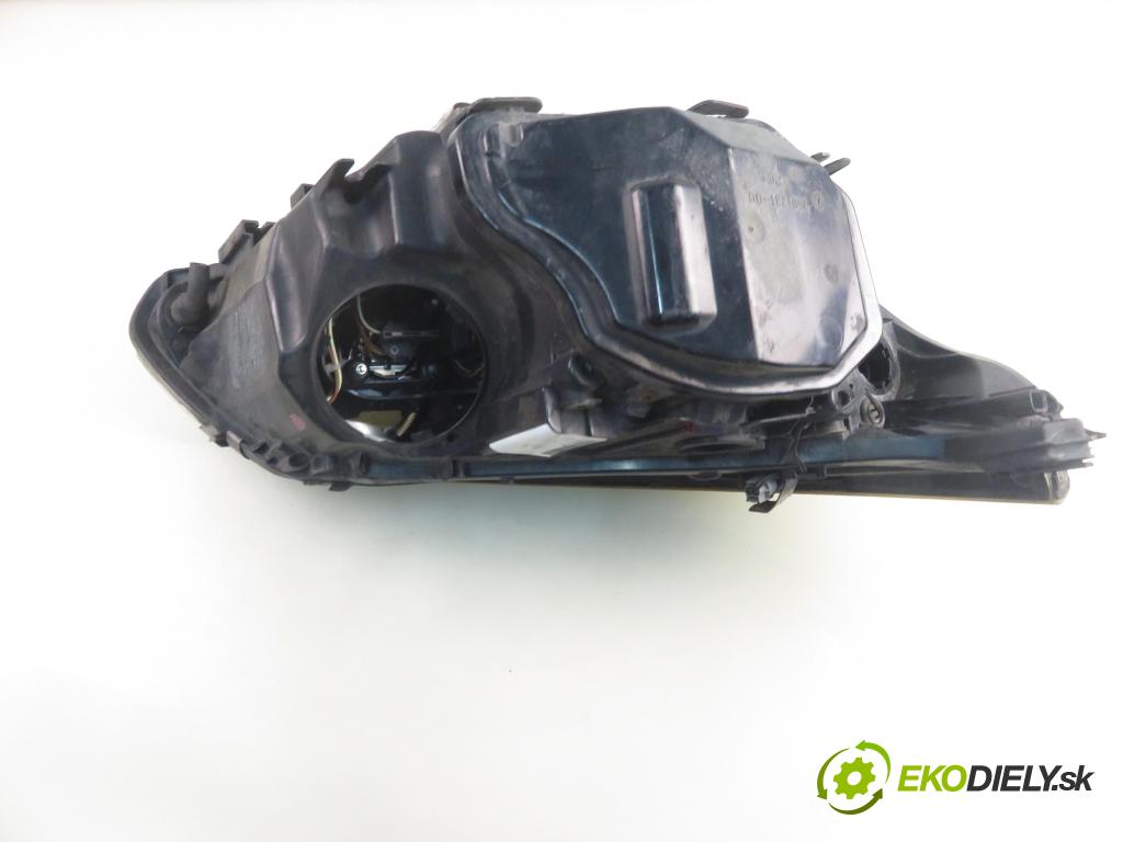 BMW 5 (E60) SEDAN 2004 125,00 520 i - 170 M54 B22 (226S1) 2171,00 světlo LP