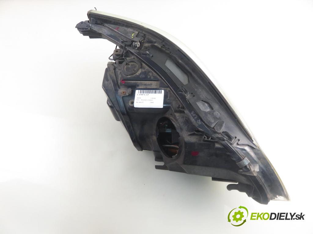 BMW 5 (E60) SEDAN 2004 125,00 520 i - 170 M54 B22 (226S1) 2171,00 světlo LP