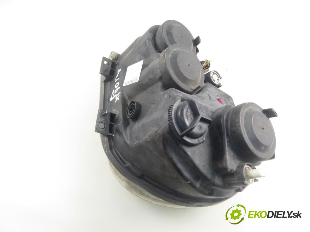 VW POLO (9N_) HB 2002 47,00 1.2 12V 64 - AZQ 1198,00 světlo PP BRAK