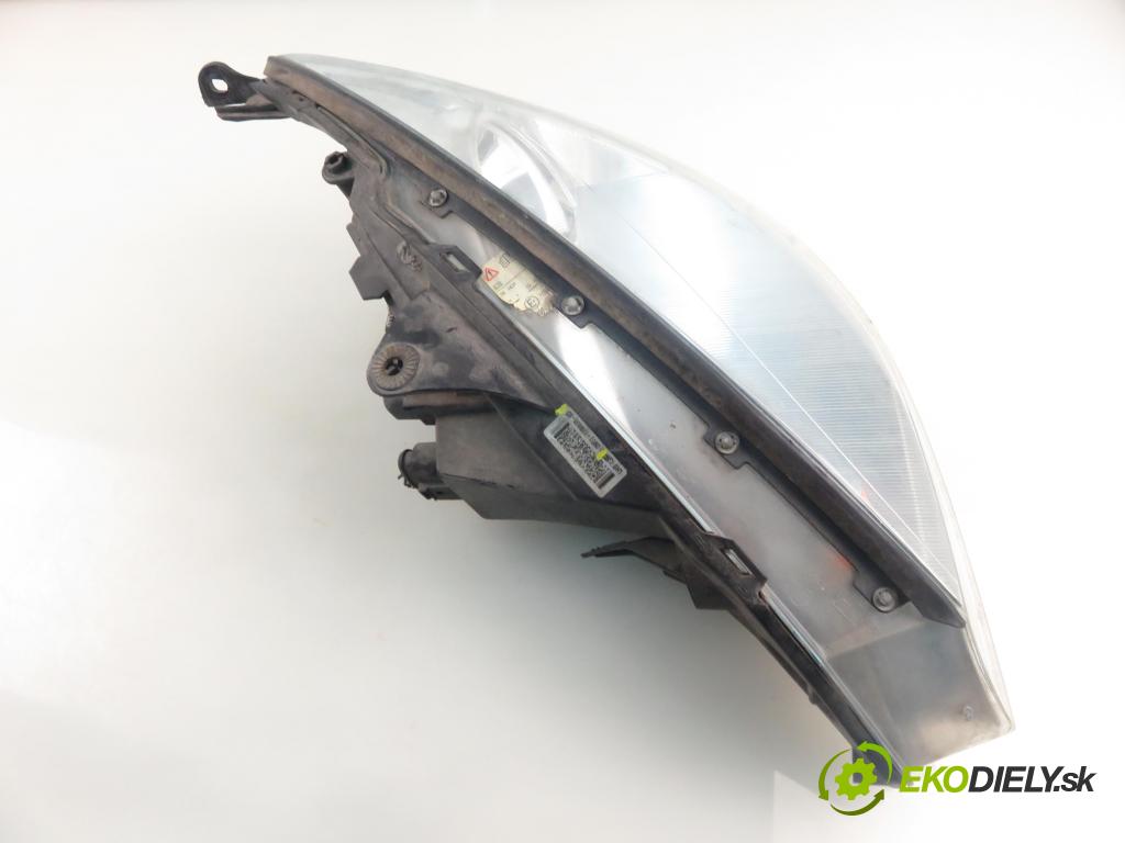 FORD FOCUS (DAW, DBW) HB 2002 74,00 1.6 16V 100 - FYDA 1596,00 světlo LP 2M5113W030BD