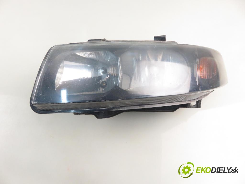 SEAT LEON (1M1) HB 2000 74,00 1.6 - AKL 1595,00 světlo LP 1M1941001D