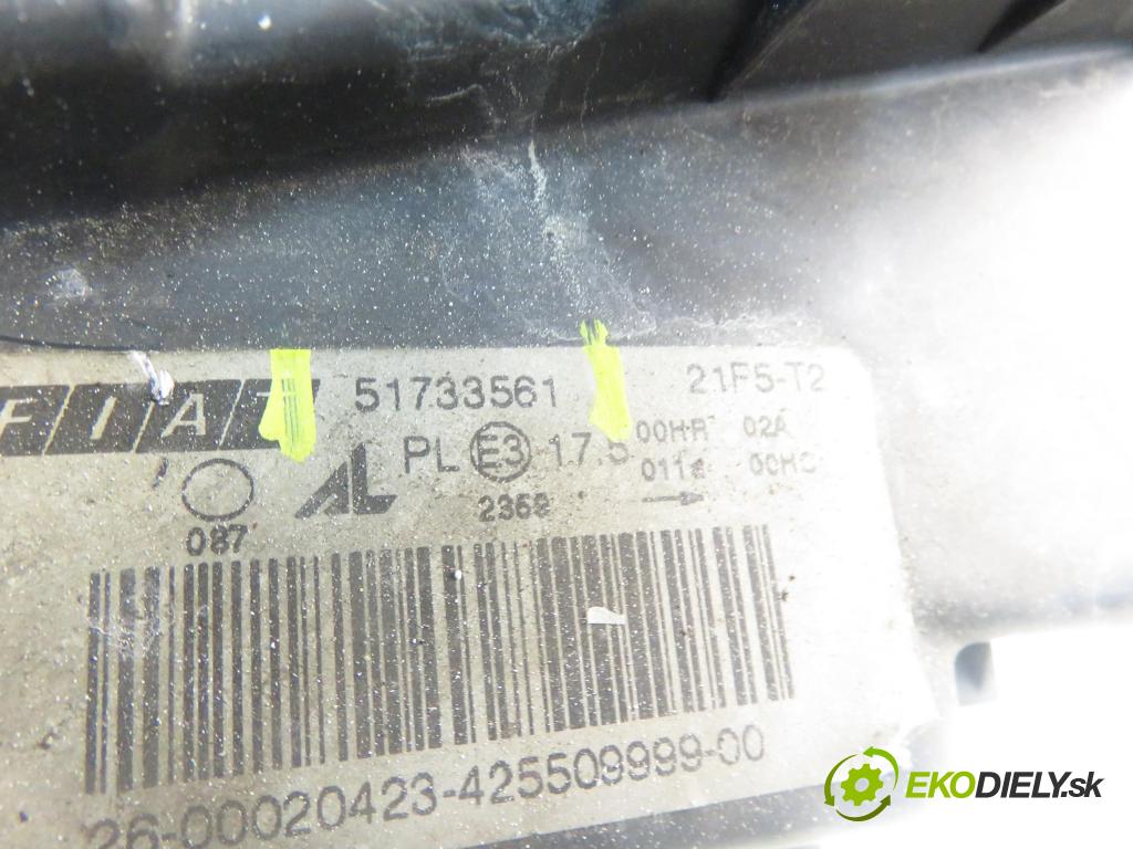 FIAT CROMA (194_) KOMBI 2005 88,00 1.9 D Multijet 120 - 939 A1.000 1910,00 světlo LP 51733561
