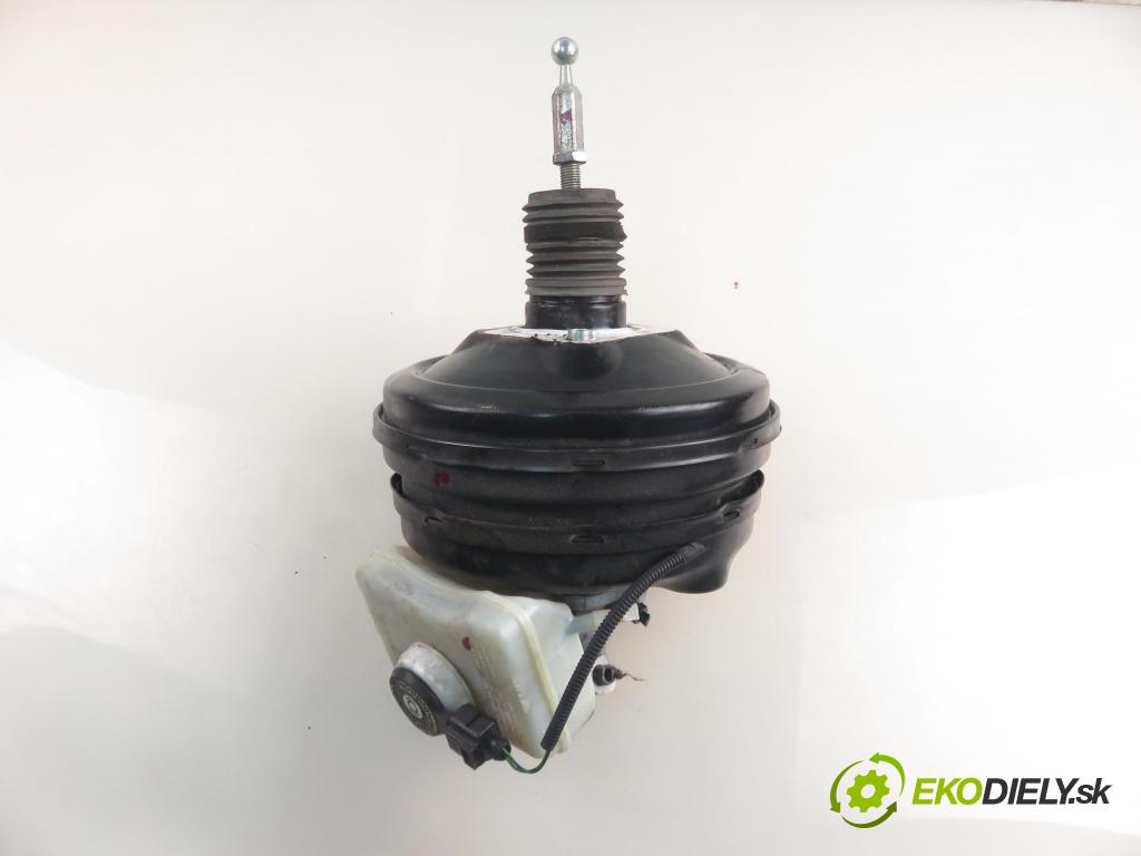 AUDI A4 Avant (8K5, B8) KOMBI 2009 118,00 1.8 TFSI - CDHB 1798,00 Posilovač 8K0612103K (Servočerpadlo)