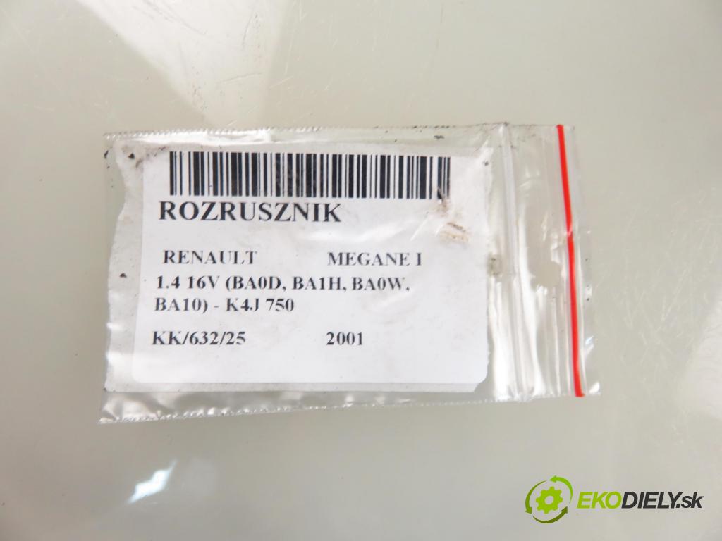 RENAULT MEGANE I (BA0/1_) HB 2001 70,00 1.4 16V 95 - K4J 750 1390,00 startér D7E22 ; 105119F (Startéry)