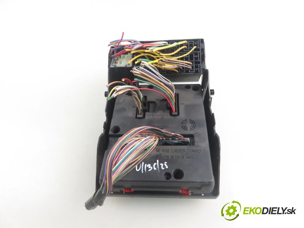 RENAULT SCENIC I (JA0/1_) MINIVAN 2002 75,00 1.9 dCi 102 - F9Q 732 1870,00 MODUL BSI 8200029342B ; S108502610G