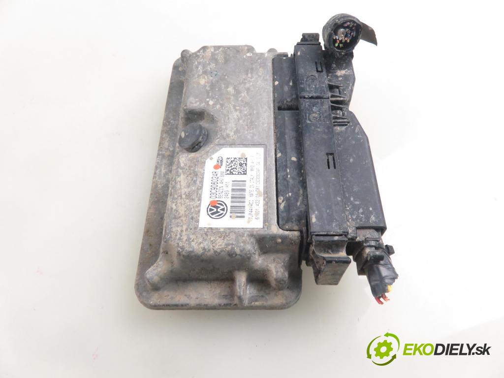 SKODA ROOMSTER (5J) KOMBIVAN 2009 63,00 1.4 - BXW 1390,00 Riadiaca jednotka Motor 03C906024R