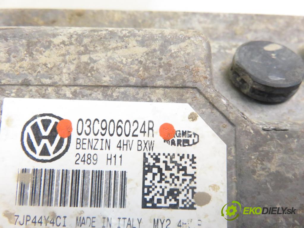 SKODA ROOMSTER (5J) KOMBIVAN 2009 63,00 1.4 - BXW 1390,00 Riadiaca jednotka Motor 03C906024R