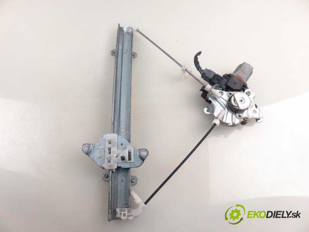 MITSUBISHI OUTLANDER I (CU_W) SUV 2003 100,00 2.0 4WD (CU2W) - 4G63 (DOHC 16V) 1997,00 mechanismus oken PPE MR573886RH