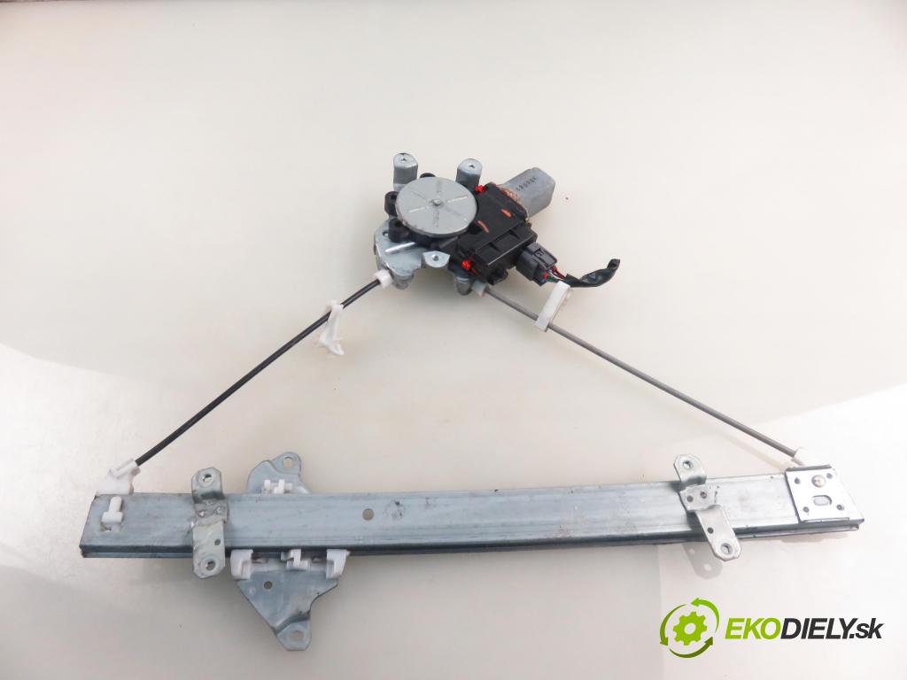 MITSUBISHI OUTLANDER I (CU_W) SUV 2003 100,00 2.0 4WD (CU2W) - 4G63 (DOHC 16V) 1997,00 mechanismus oken PPE MR573886RH