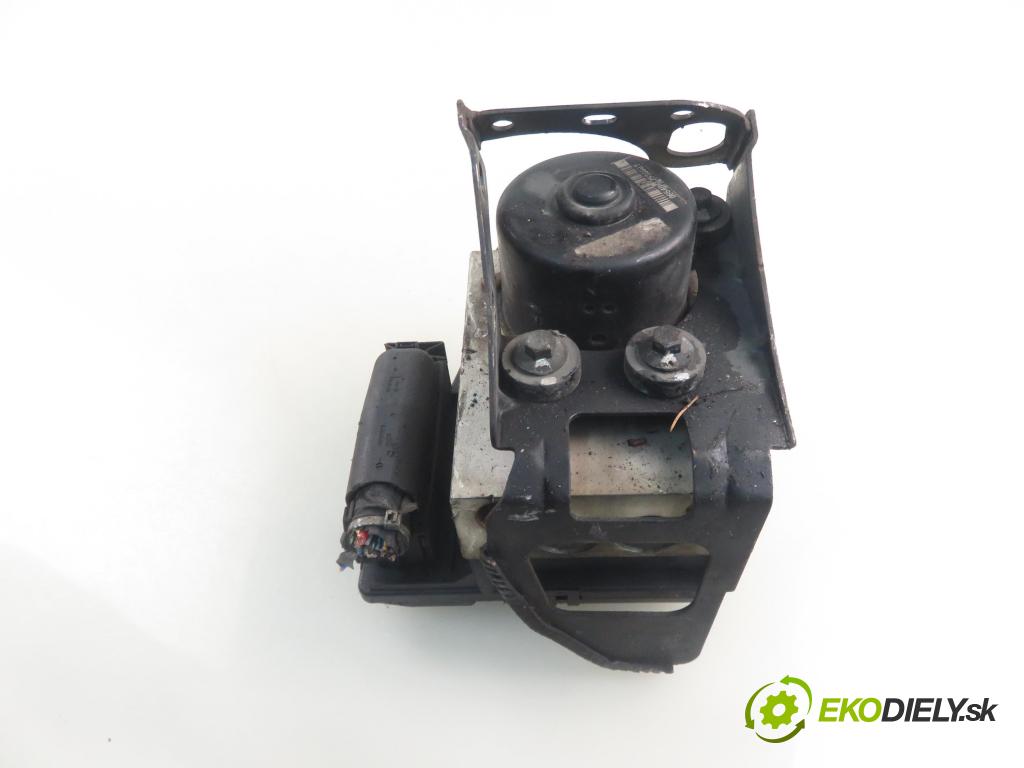 SEAT ALHAMBRA (7V8, 7V9) MINIVAN 2001 85,00 1.9 TDI PD 115 4motion 1896,00 Pumpa ABS 7M3907379C ; 10094703133 (Pumpa ABS)