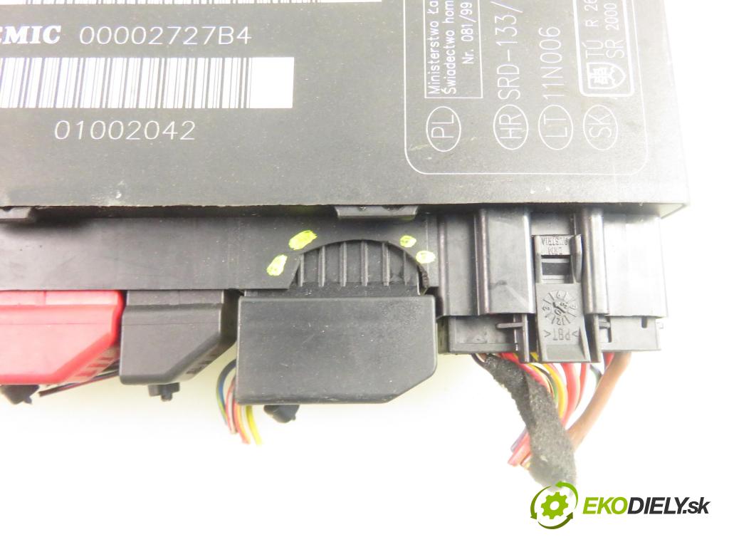 AUDI A4 (8E2, B6) SEDAN 2003 96,00 1.9 TDI PD 130 1896,00 MODUL komfortu 8E0959433AR