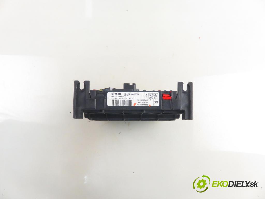 PEUGEOT 206 liftback (2A/C) HB 2002 440,00 1.1 i - HFX (TU1JP) 1124,00 MODUL BSI 9646777480
