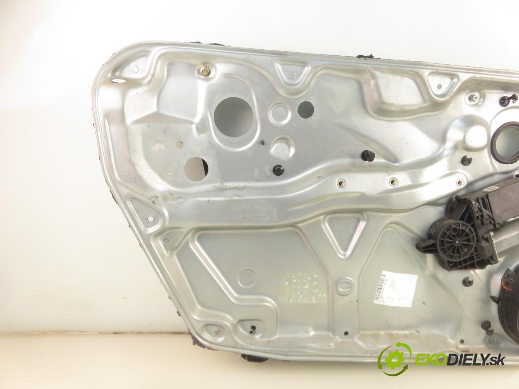 VW PASSAT B5.5 (3B3) SEDAN 2003 74,00 1.9 TDI PD 101 - AVB 1896,00 mechanismus oken 3B4837755D