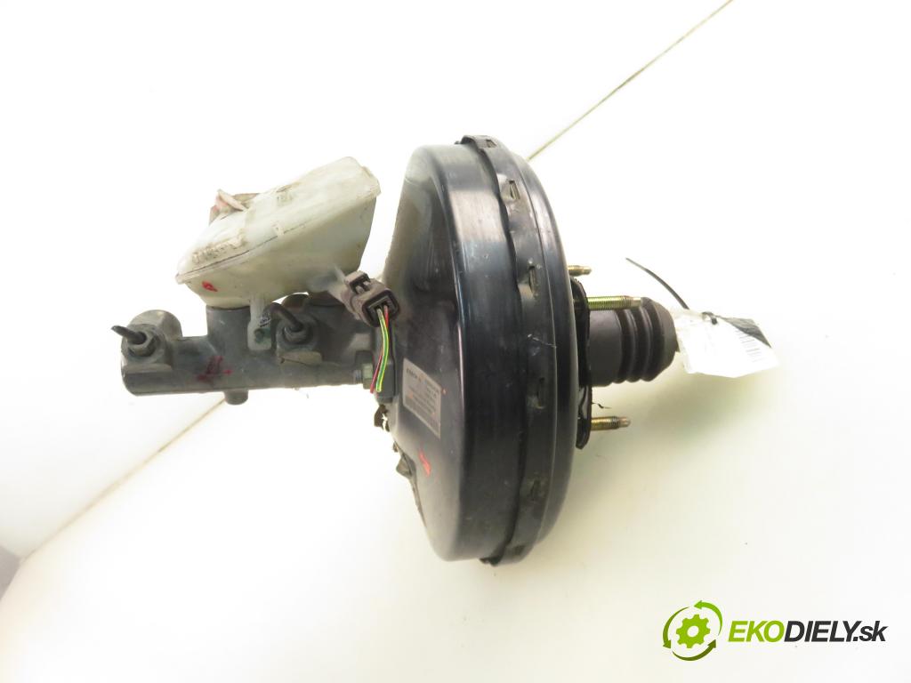 PEUGEOT 307 (3A/C) HB 2004 66,00 2.0 HDi 90 - RHY (DW10TD) 1997,00 Posilovač 9639662180 ; 0204024095 (Servočerpadlo)