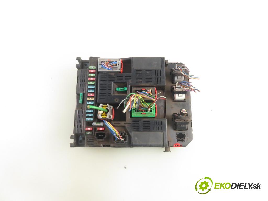 PEUGEOT 307 (3A/C) HB 2004 66,00 2.0 HDi 90 - RHY (DW10TD) 1997,00 MODUL BSI 9644098380 ; 9636760580E