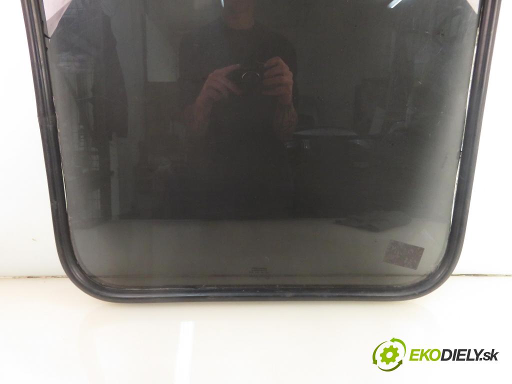 FIAT DUCATO Autobus (244_) BUS 2002 81,00 2.3 JTD - F1AE0481C 2286,00 Okno dvierka pravá