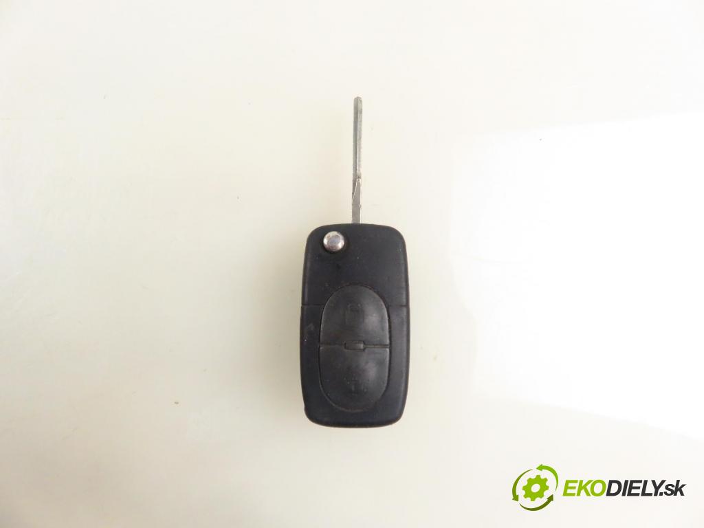 VW BORA (1J2) SEDAN 1999 74,00 1.6 - AKL 1595,00 spinačka 4B0905851C (Spínacia skrinka)