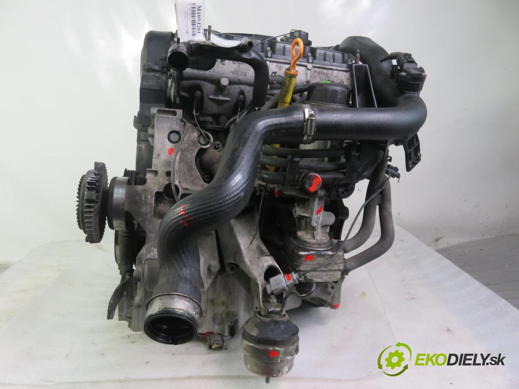 VW PASSAT B5.5 (3B3) SEDAN 2005 74,00 1.9 TDI PD 101 - AVB 1896,00 Motor DIESEL AVB
