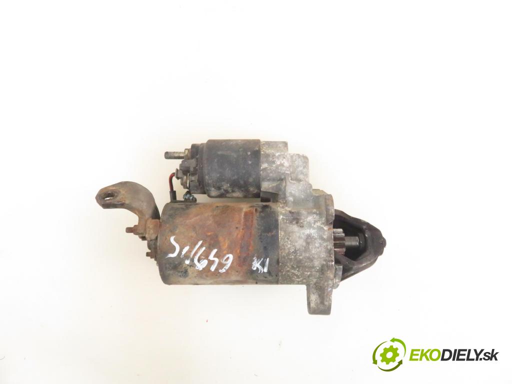 AUDI A4 (8D2, B5) SEDAN 1996 74,00 1.6 8V 100 - ADP 1595,00 startér  (Startéry)