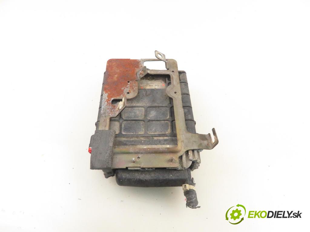 VW GOLF III Variant (1H5) KOMBI 1996 74,00 1.6 - AEK 1595,00 Riadiaca jednotka Motor 037906025J