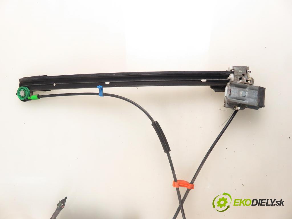 VW GOLF III Variant (1H5) KOMBI 1996 74,00 1.6 - AEK 1595,00 mechanismus oken PPE 1H0837402F