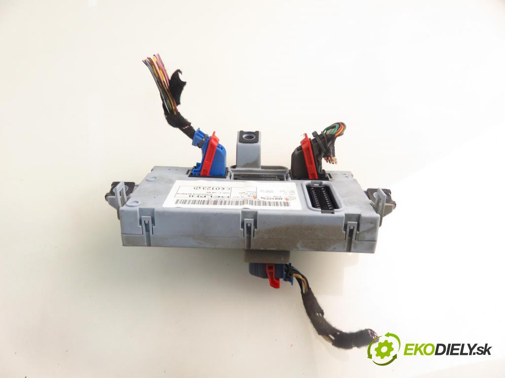 FIAT PUNTO (188_) HB 2003 44,00 1.2 60 - 188 A4.000 1242,00 MODUL BSI 46812230