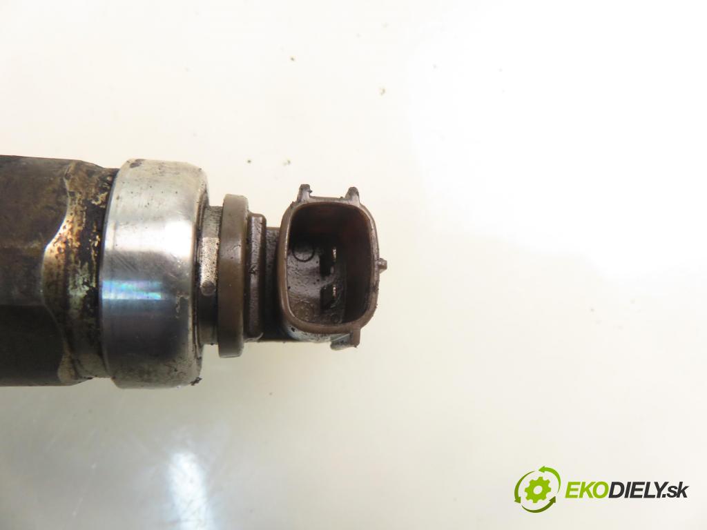 MAZDA 5 (CR19) MINIVAN 2006 105,00 2.0 MZR-CD 143 - RF7J 1998,00 vstřikovač RF7J13H50 (Vstřikovače)