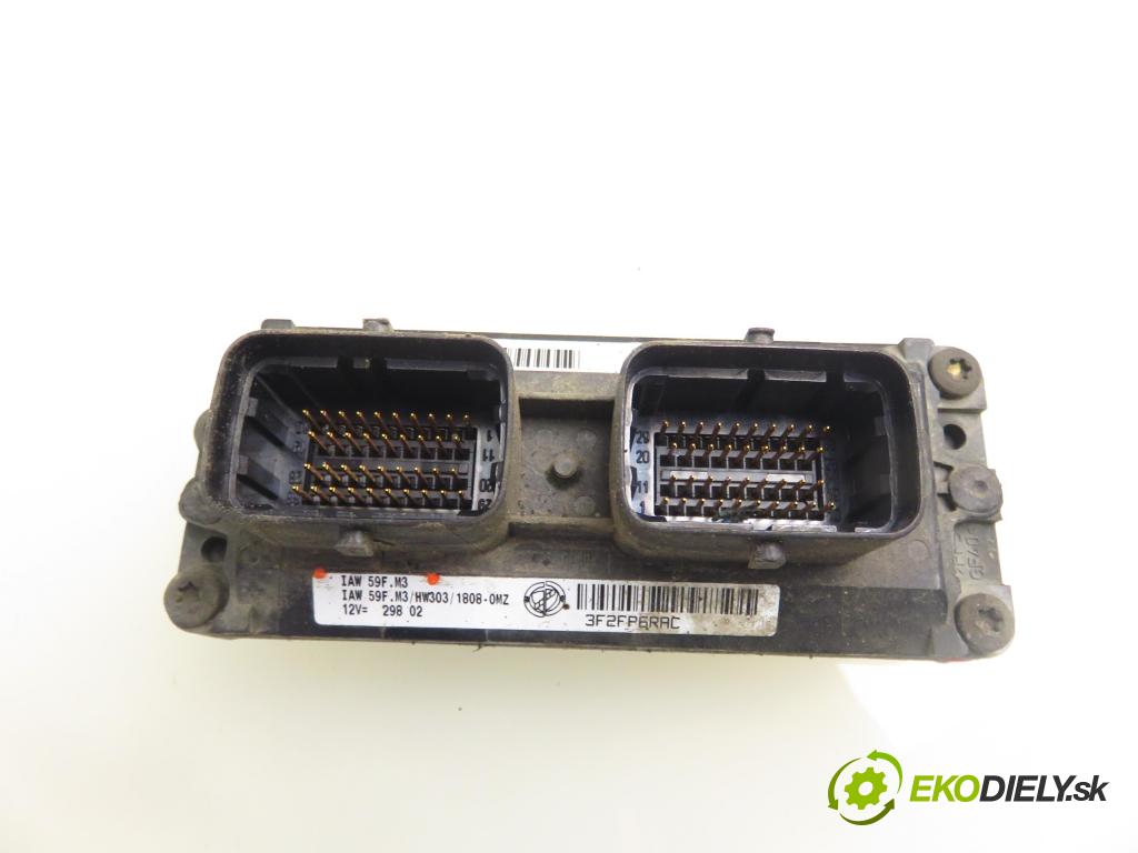 FIAT PUNTO (188_) HB 2003 44,00 1.2 60 - 188 A4.000 1242,00 Riadiaca jednotka Motor IAW59FM3 ; 55181132