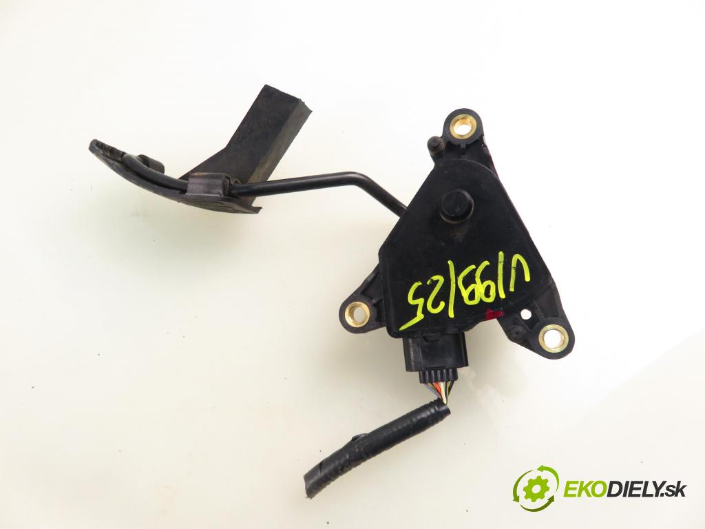 NISSAN QASHQAI / QASHQAI +2 I (J10, JJ10) CROSSOVER 2009 104,00 2.0 AWD 141 - MR20DE 1997,00 Potenciometer plynu 0069B (Potenciometer plynového pedálu)