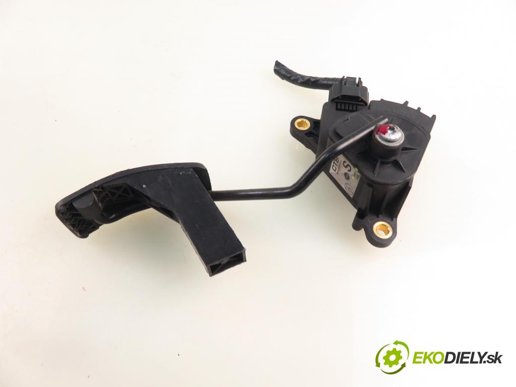 NISSAN QASHQAI / QASHQAI +2 I (J10, JJ10) CROSSOVER 2009 104,00 2.0 AWD 141 - MR20DE 1997,00 Potenciometer plynu 0069B (Potenciometer plynového pedálu)