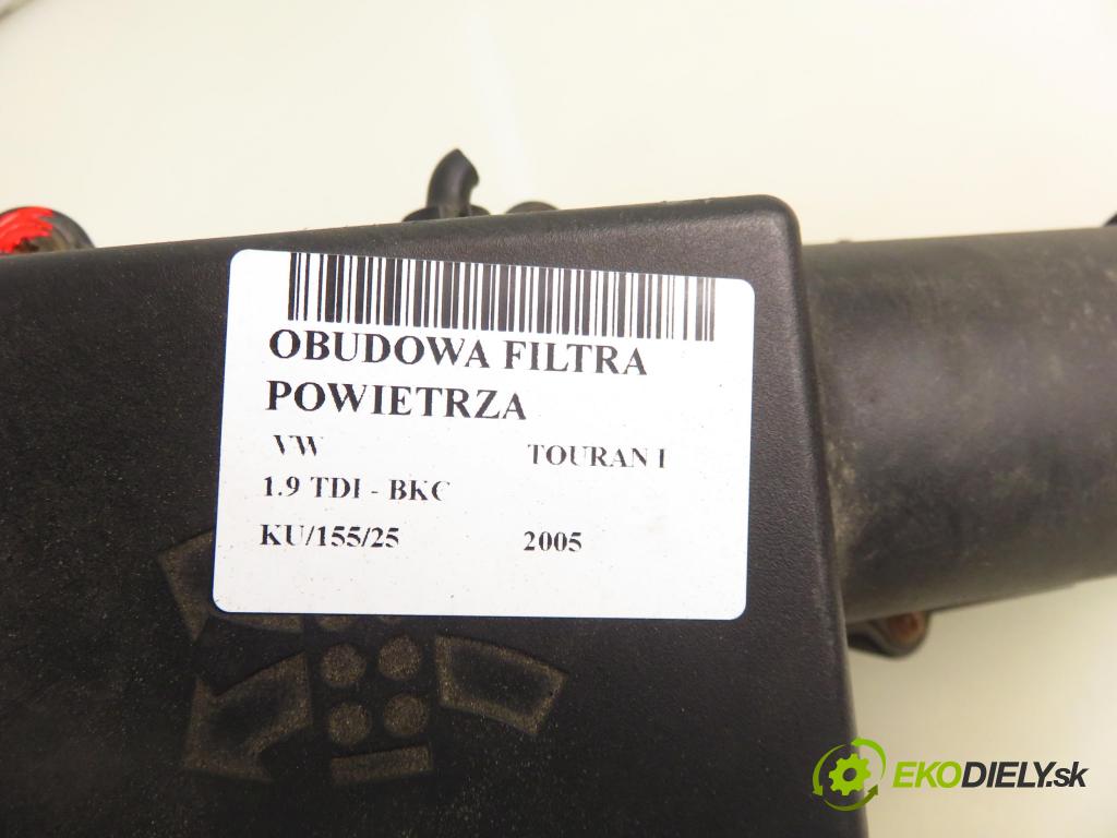 VW TOURAN (1T1, 1T2) MINIVAN 2005 77,00 1.9 TDI - BKC 1896,00 obal filtra vzduchu 1K0129620F (Kryty filtrů)