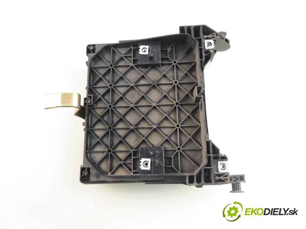 VW SHARAN (7M8, 7M9, 7M6) MINIVAN 2000 85,00 1.9 TDI PD 115 - AUY 1896,00 MODUL BSI S110730100D