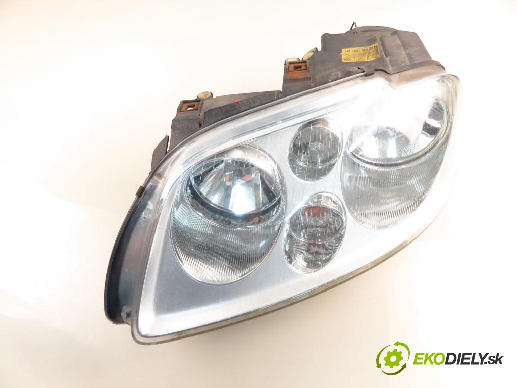 VW TOURAN (1T1, 1T2) MINIVAN 2005 77,00 1.9 TDI - BKC 1896,00 světlo LP 1T0941005F ; 0301205201