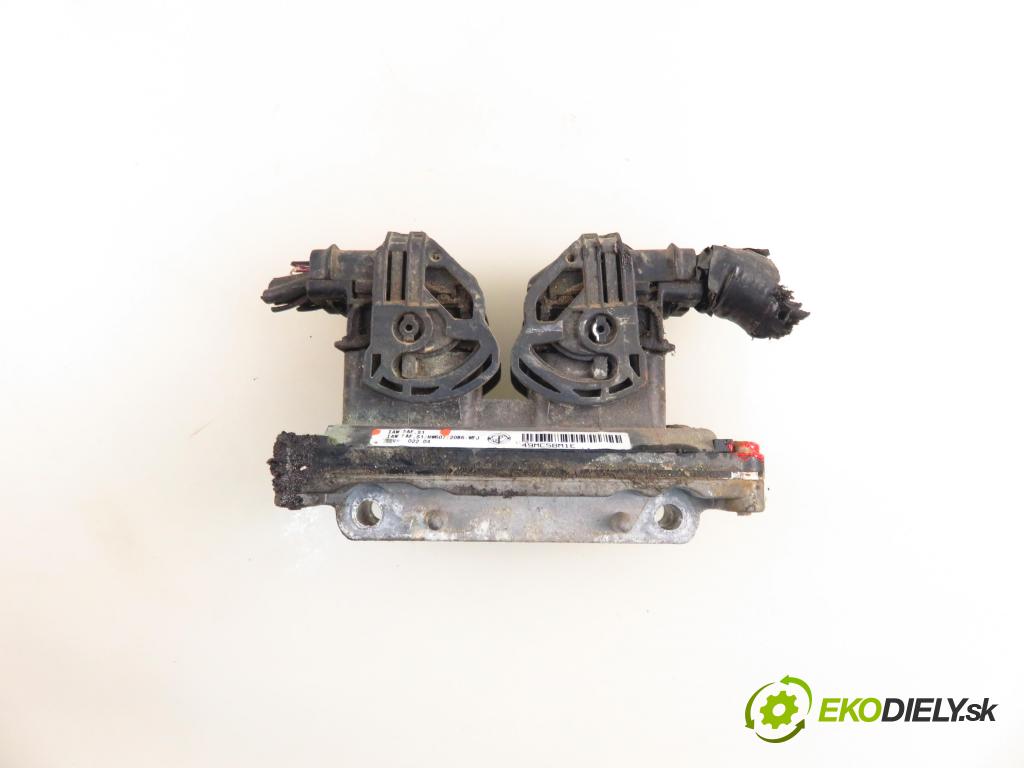 FIAT PANDA (169_) HB 2003 40,00 1.1 54 - 187 A1.000 1108,00 Riadiaca jednotka Motor IAW5AFS1 ; 55193435