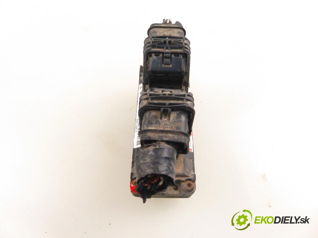 FIAT PANDA (169_) HB 2003 40,00 1.1 54 - 187 A1.000 1108,00 Riadiaca jednotka Motor IAW5AFS1 ; 55193435