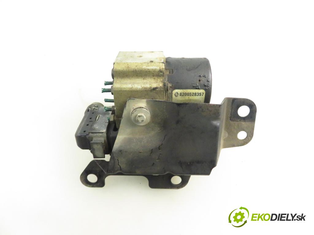 RENAULT MASTER II Skrzynia (FD) FURGON 2006 84,00 2.5 dCi 120 - G9U 754 2464,00 Pumpa ABS 151139004E ; 15052204 (Pumpa ABS)