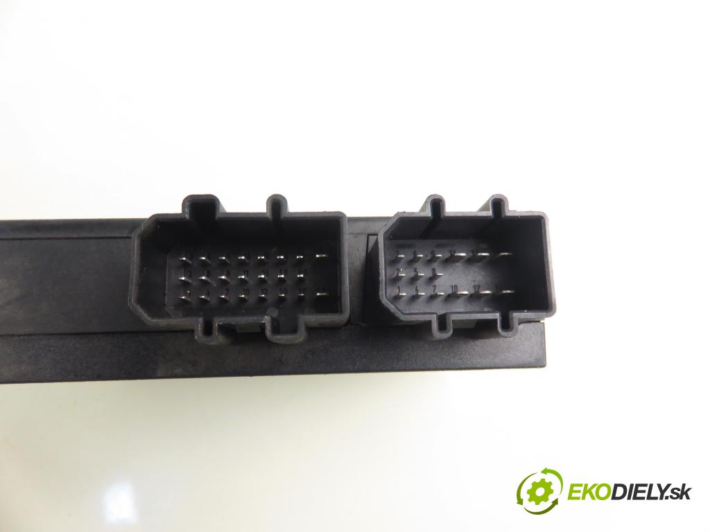 SEAT LEON (1M1) HB 2002 81,00 1.9 TDI 110 - ASV 1896,00 MODUL komfortu 1C0959799F ; 5DK00821450